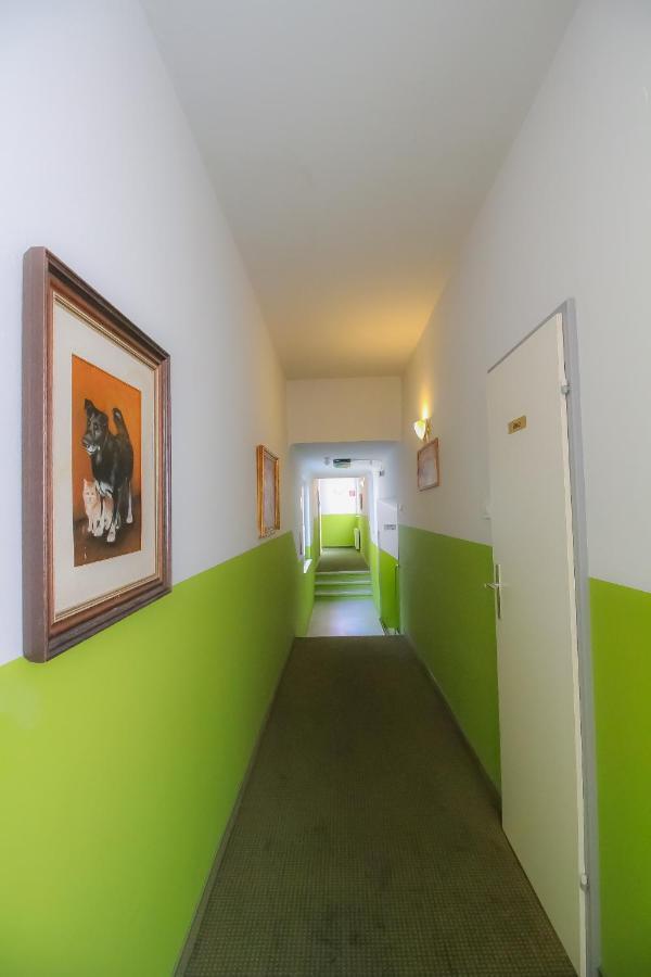 Queen Studio 3P Bs Wien Exterior foto